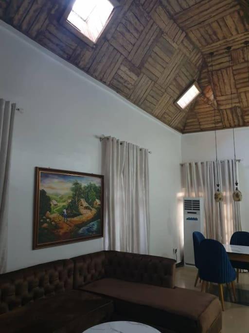 Stylish House With Free Parking And Outdoor Pool Villa Abuja Exteriör bild